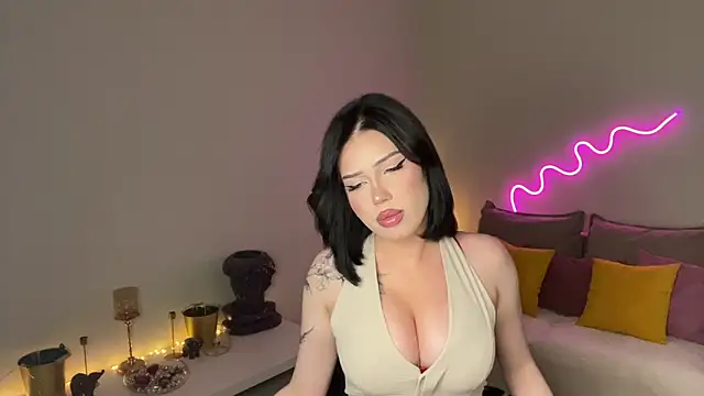 mistress of hearts online show from May 14, 2026, 7:53 pm