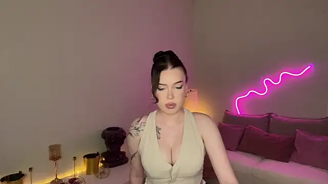 mistress of hearts online show from June 14, 2026, 12:40 pm