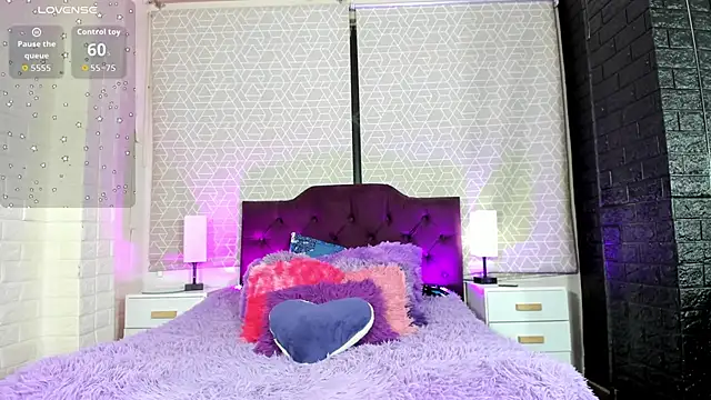 Zamara Kleii online show from November 19, 2025, 3:39 am