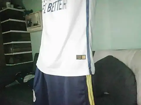 boyhigh1997 online show from November 9, 2025, 5:55 pm