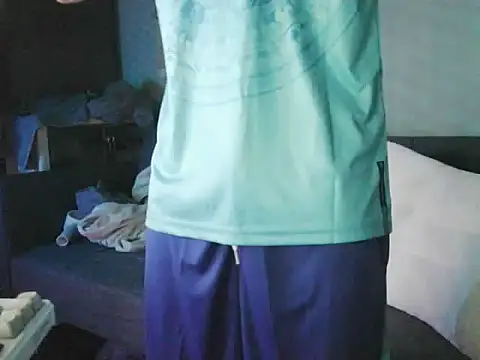 boyhigh1997 online show from April 16, 2026, 4:08 pm