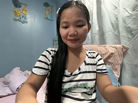 Snapshot of princess_janine chatting on March 9, 2026, 10:41 am princess janine online show from March 9, 2026, 10:41 am