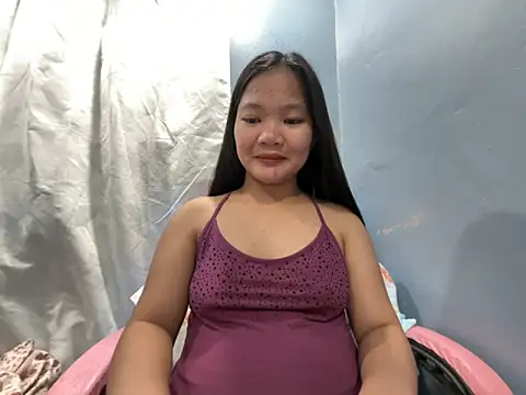 Snapshot of princess_janine chatting on March 27, 2026, 12:16 pm princess janine online show from March 27, 2026, 12:16 pm