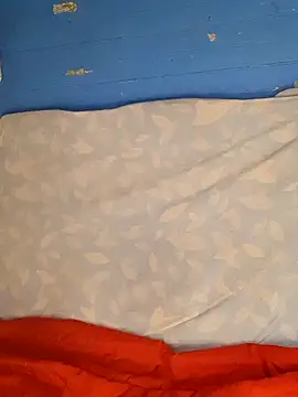 Demian24  online show from October 25, 2025, 8:58 pm