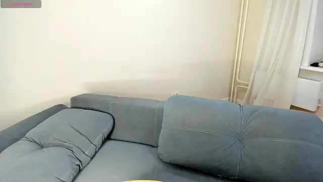 MewStella online show from April 8, 2026, 10:32 pm