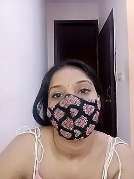 Snapshot of Cute_Rakhi8 chatting on July 17, 2026, 5:14 am Cute Rakhi8 online show from July 17, 2026, 5:14 am