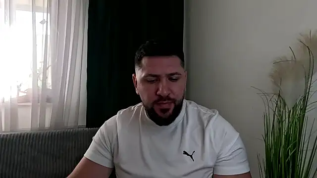 Gold Alpha Boy online show from February 10, 2026, 12:31 pm