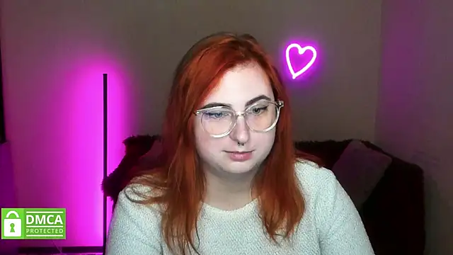 Snapshot of Alicia_love00 chatting on November 6, 2025, 6:25 am Alicia love00 online show from November 6, 2025, 6:25 am