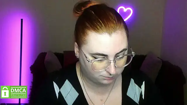 Snapshot of Alicia_love00 chatting on November 22, 2025, 6:23 am Alicia love00 online show from November 22, 2025, 6:23 am