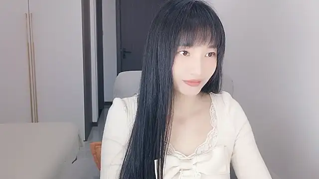 Snapshot of Lisa-3333 chatting on March 18, 2026, 10:07 am Lisa-3333 online show from March 18, 2026, 10:07 am