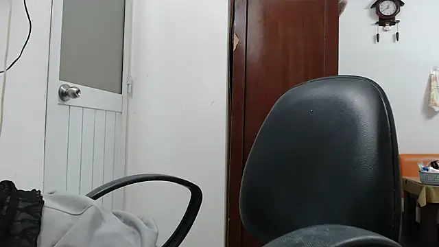 youngmin 09 online show from March 16, 2026, 5:44 am