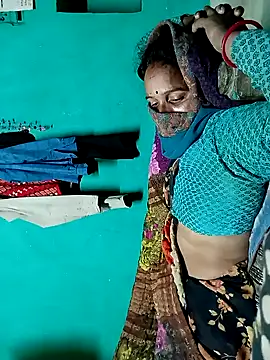 Hot ginny online show from November 3, 2025, 10:42 pm