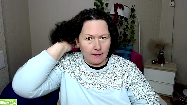 milf hornys online show from December 14, 2025, 8:09 am