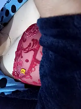 Hnonasix89 online show from December 5, 2025, 8:01 am