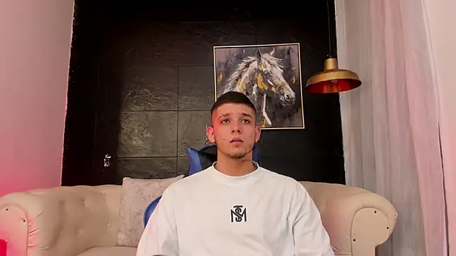 Mathewboy1 online show from September 23, 2025, 11:24 am