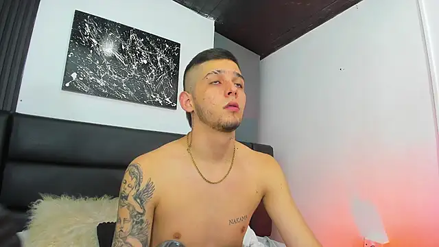 Snapshot of Mathewboy1 chatting on February 24, 2026, 11:41 am Mathewboy1 online show from February 24, 2026, 11:41 am