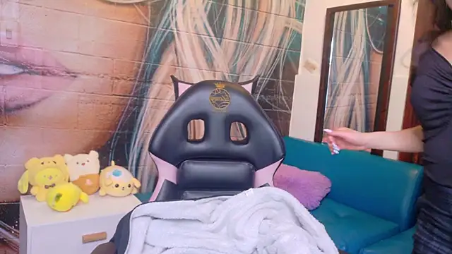 Giaa rossi online show from January 16, 2026, 2:21 pm