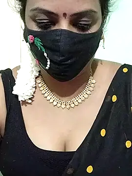 Snapshot of yoga-mithraa chatting on September 24, 2025, 8:17 am yoga-mithraa online show from September 24, 2025, 8:17 am