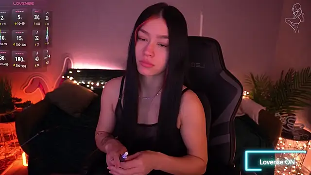 FataleNellie online show from February 9, 2026, 10:47 pm