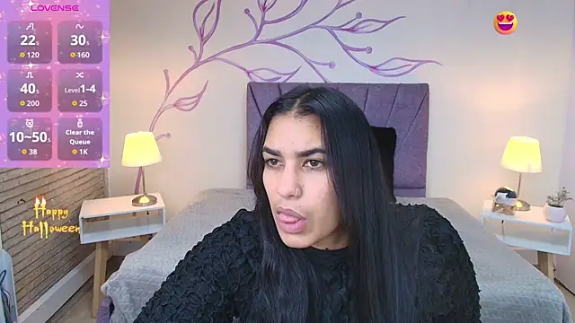 Lia Blake  online show from November 24, 2025, 12:27 pm