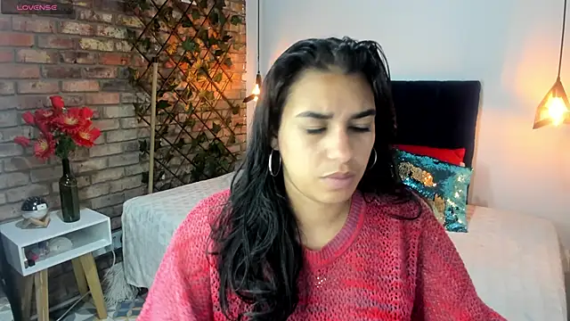 Lia Blake  online show from February 14, 2026, 12:13 pm