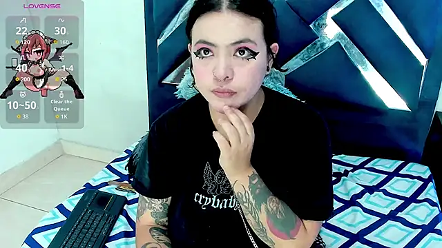 keith cute online show from October 18, 2025, 1:34 pm