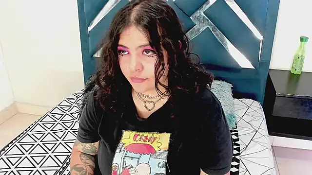 keith cute online show from November 5, 2025, 7:03 pm