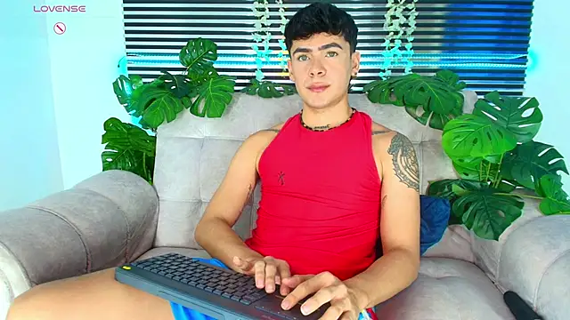 CamiiGuzmanX online show from March 14, 2026, 8:36 pm