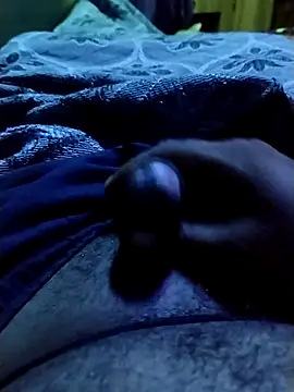 Girls pussy rider online show from December 18, 2025, 2:56 pm