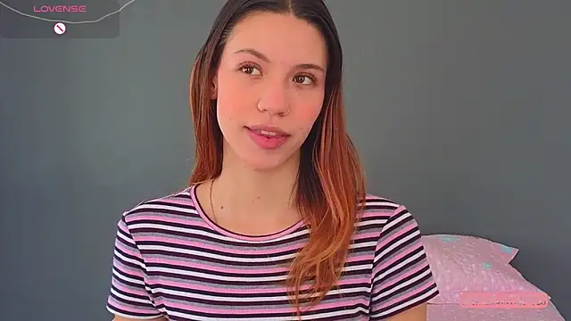 AntonellaaRossii online show from February 27, 2026, 1:33 pm