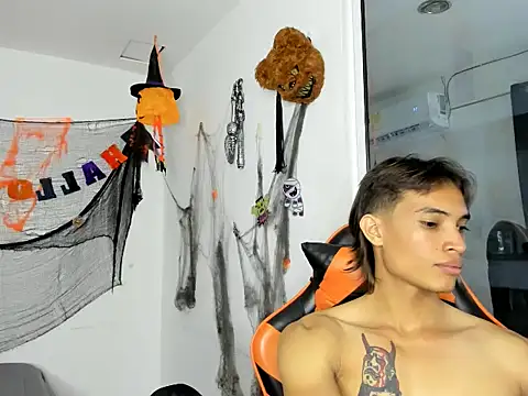 kenshi roa online show from November 6, 2025, 2:45 am