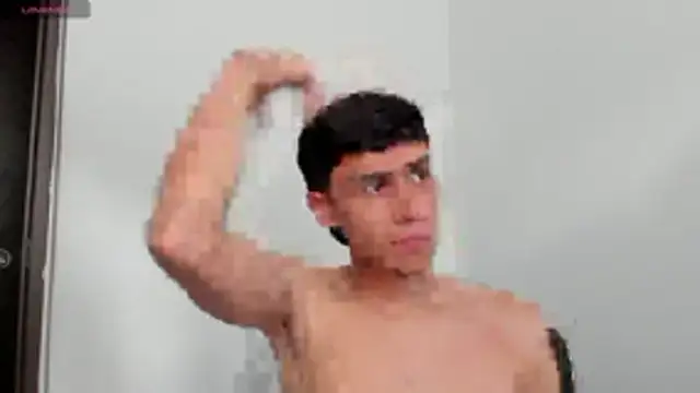 axel davis  online show from December 15, 2025, 12:09 pm