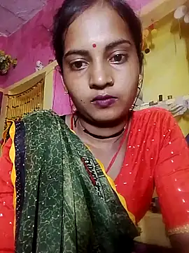 Hot bbbb online show from October 4, 2025, 2:26 pm