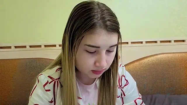 sugarskitty online show from April 9, 2026, 11:26 am