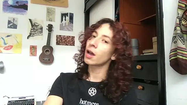 Snapshot of camille_delrey chatting on February 2, 2026, 6:39 pm camille delrey online show from February 2, 2026, 6:39 pm