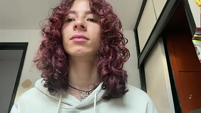 Snapshot of camille_delrey chatting on February 5, 2026, 2:00 pm camille delrey online show from February 5, 2026, 2:00 pm