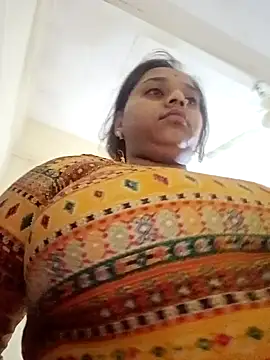 Hot crety online show from October 12, 2025, 11:48 pm