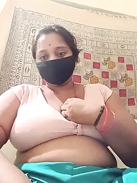 Hot crety online show from July 9, 2026, 10:36 pm