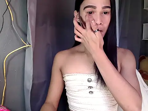 urseductivebarbie xx online show from October 3, 2025, 5:59 am