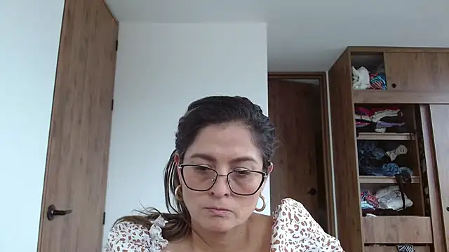 Snapshot of linda-mature43 chatting on September 12, 2025, 6:30 pm linda-mature43 online show from September 12, 2025, 6:30 pm