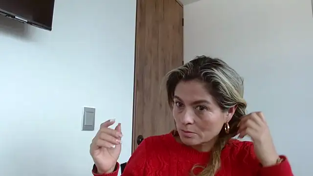 linda-mature43 online show from November 14, 2025, 12:37 pm