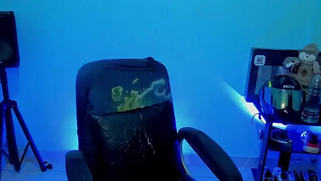 zeus 7777 online show from April 13, 2026, 7:36 am