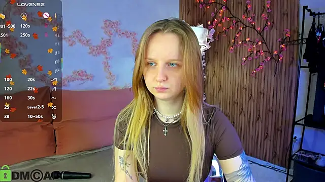 Rina Panic online show from November 7, 2025, 12:32 am