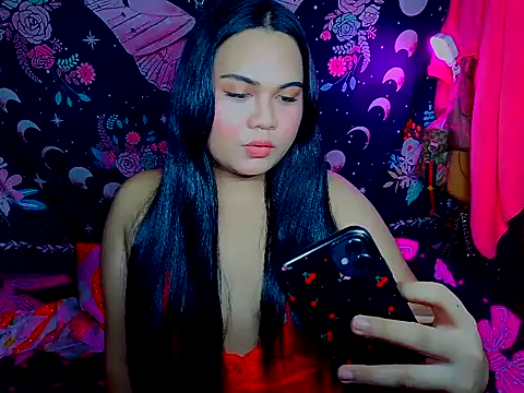 YourThicc bella online show from May 16, 2026, 10:01 am
