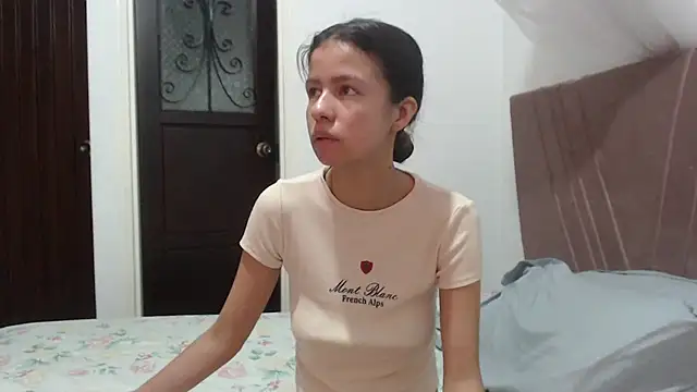 Snapshot of nathaly_jones_ chatting on February 1, 2026, 12:15 pm nathaly jones online show from February 1, 2026, 12:15 pm