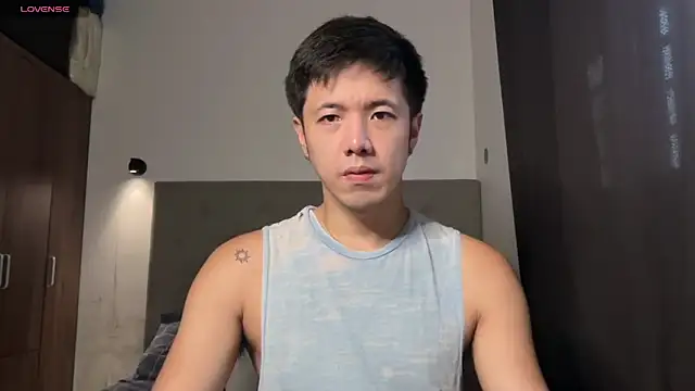 Addictiveboi online show from June 16, 2026, 3:42 am