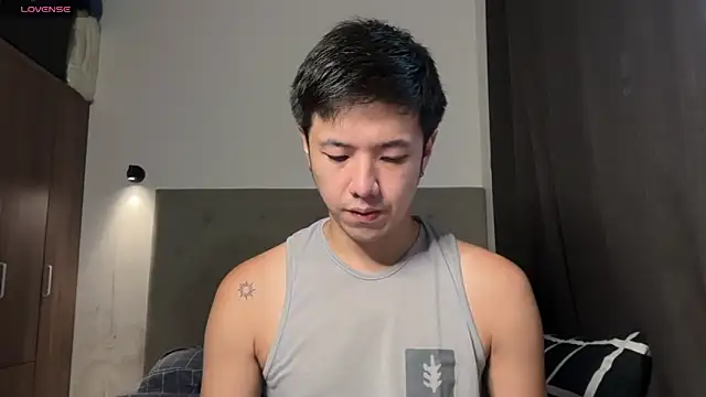 Addictiveboi online show from June 18, 2026, 3:07 am