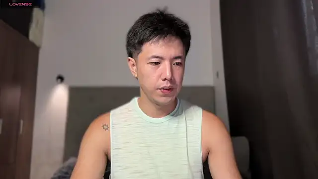 Addictiveboi online show from July 30, 2026, 4:00 am