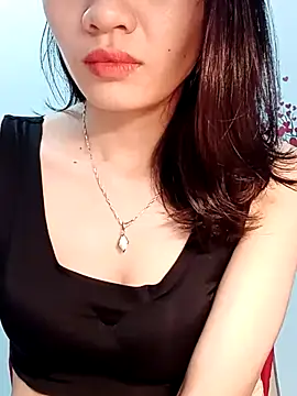 Hinna x online show from April 11, 2026, 10:14 pm