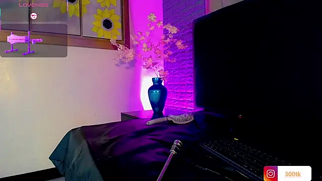 Snapshot of Cata_MW chatting on October 18, 2025, 7:03 pm Cata MW online show from October 18, 2025, 7:03 pm